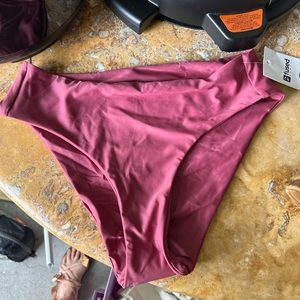 Bikini bottoms- fused Hawaii size small